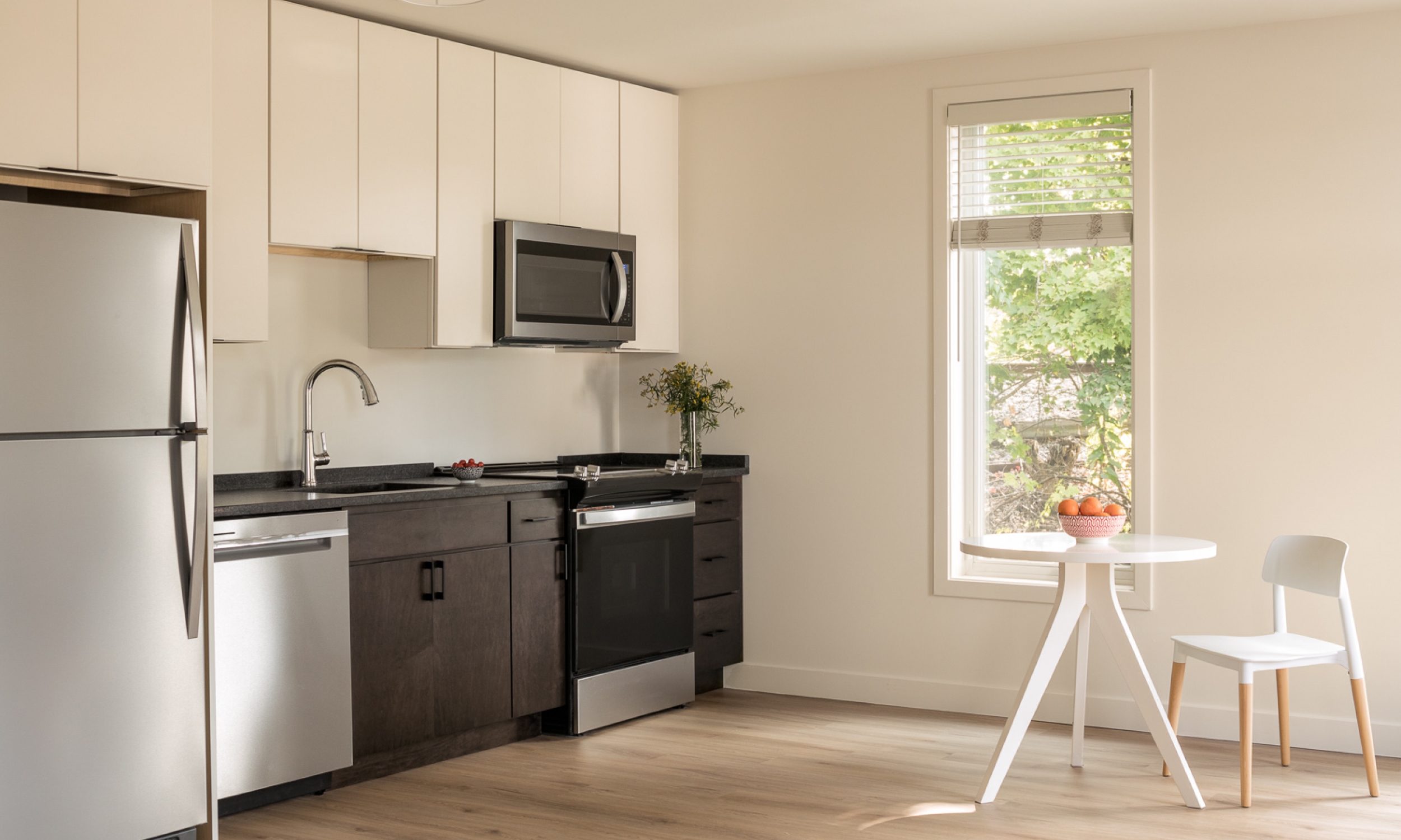 Kitchen, eat-in kitchen, modern spaces